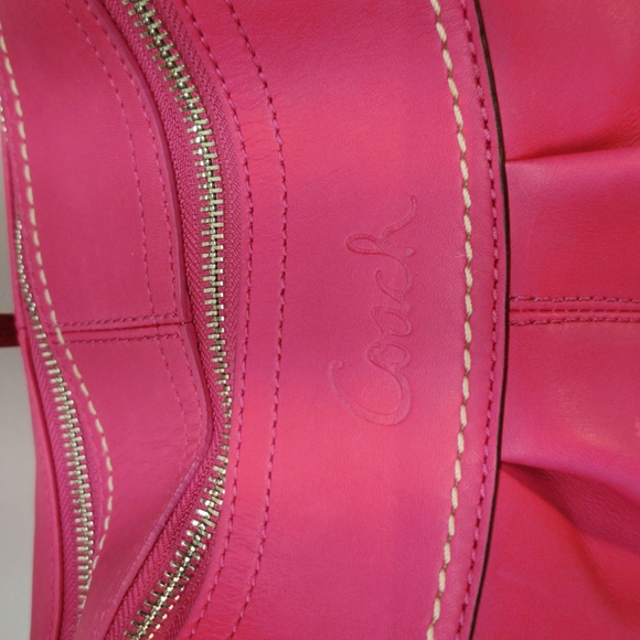 Rare Authentic Coach Leather Soho pleated Hobo Large Pink (F13731) - Picture 2 of 13